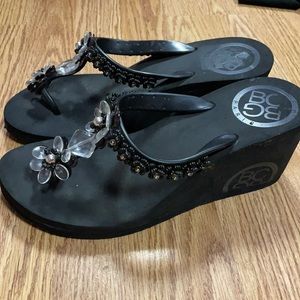 BCBG Paris wedge flip flops
